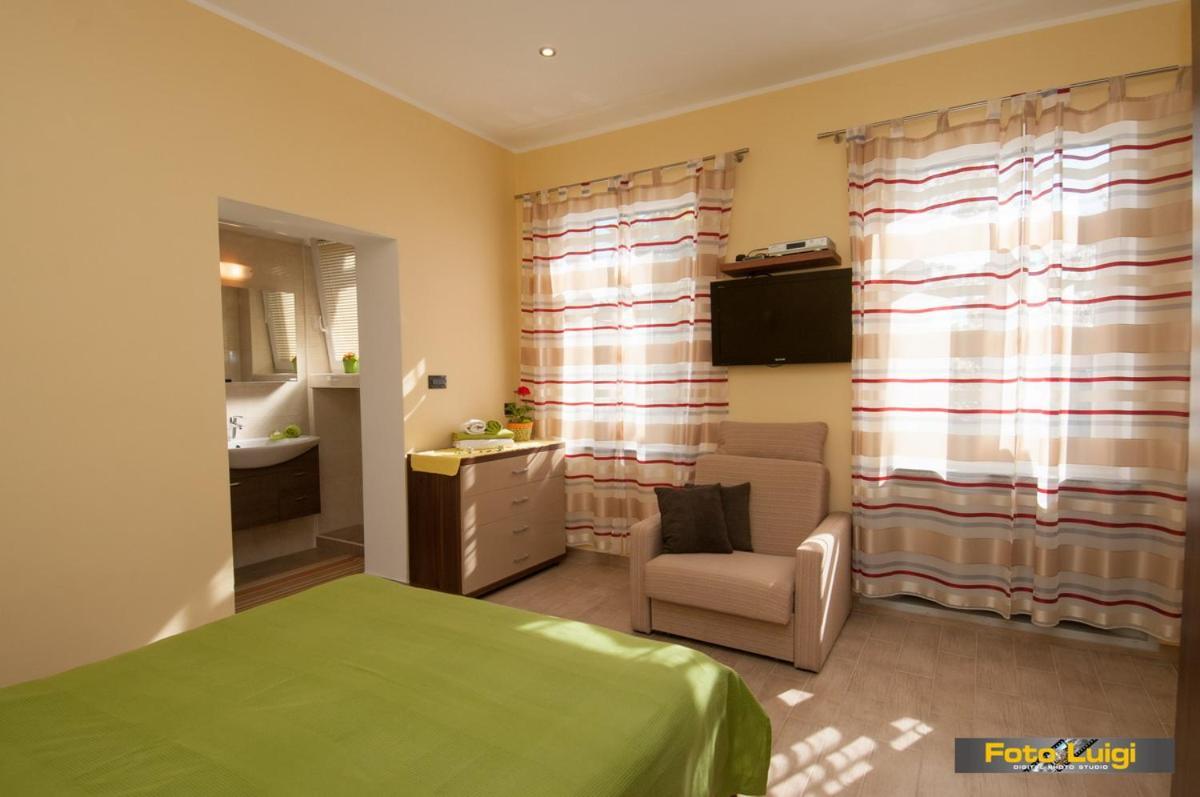 Apartments Komel I أوباتيا المظهر الخارجي الصورة
