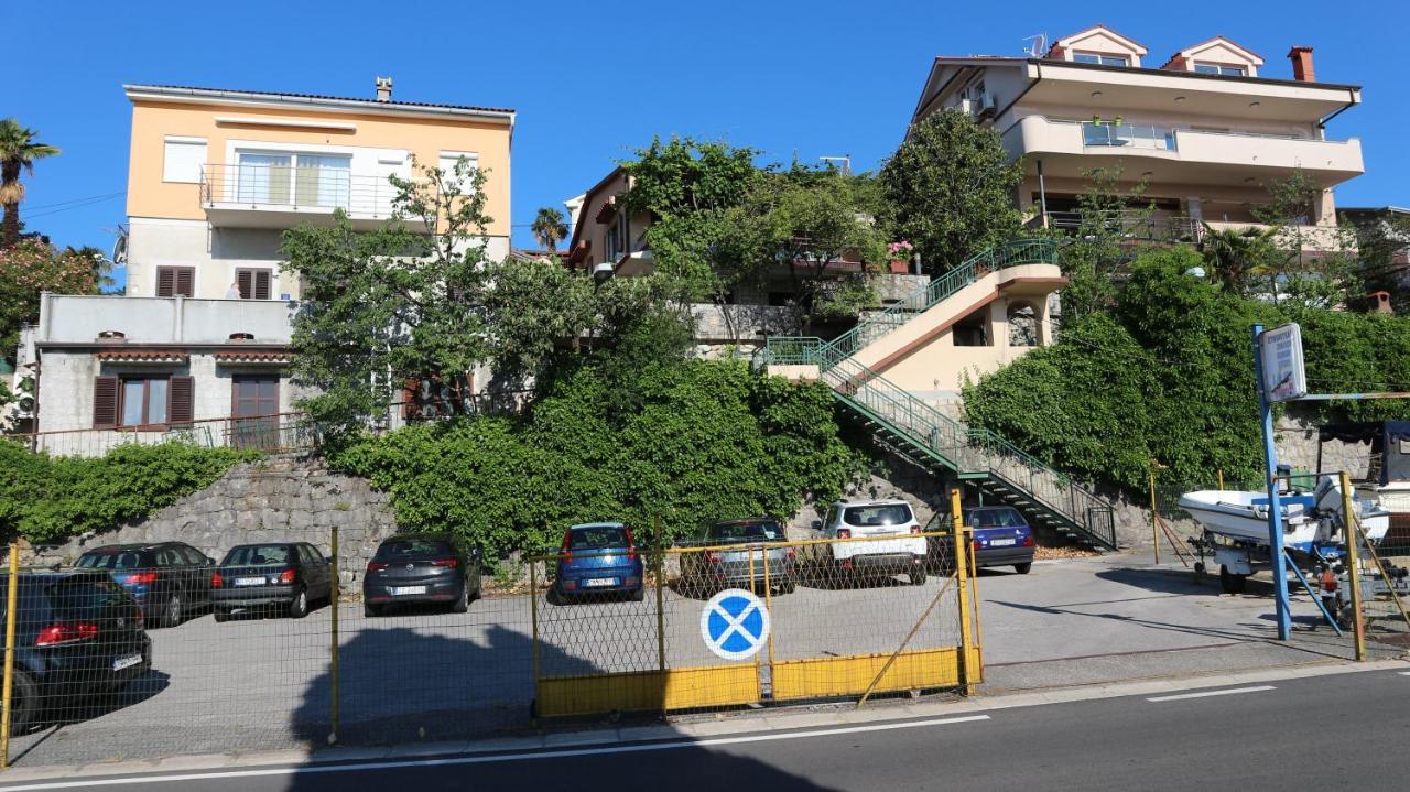Apartments Komel I أوباتيا المظهر الخارجي الصورة