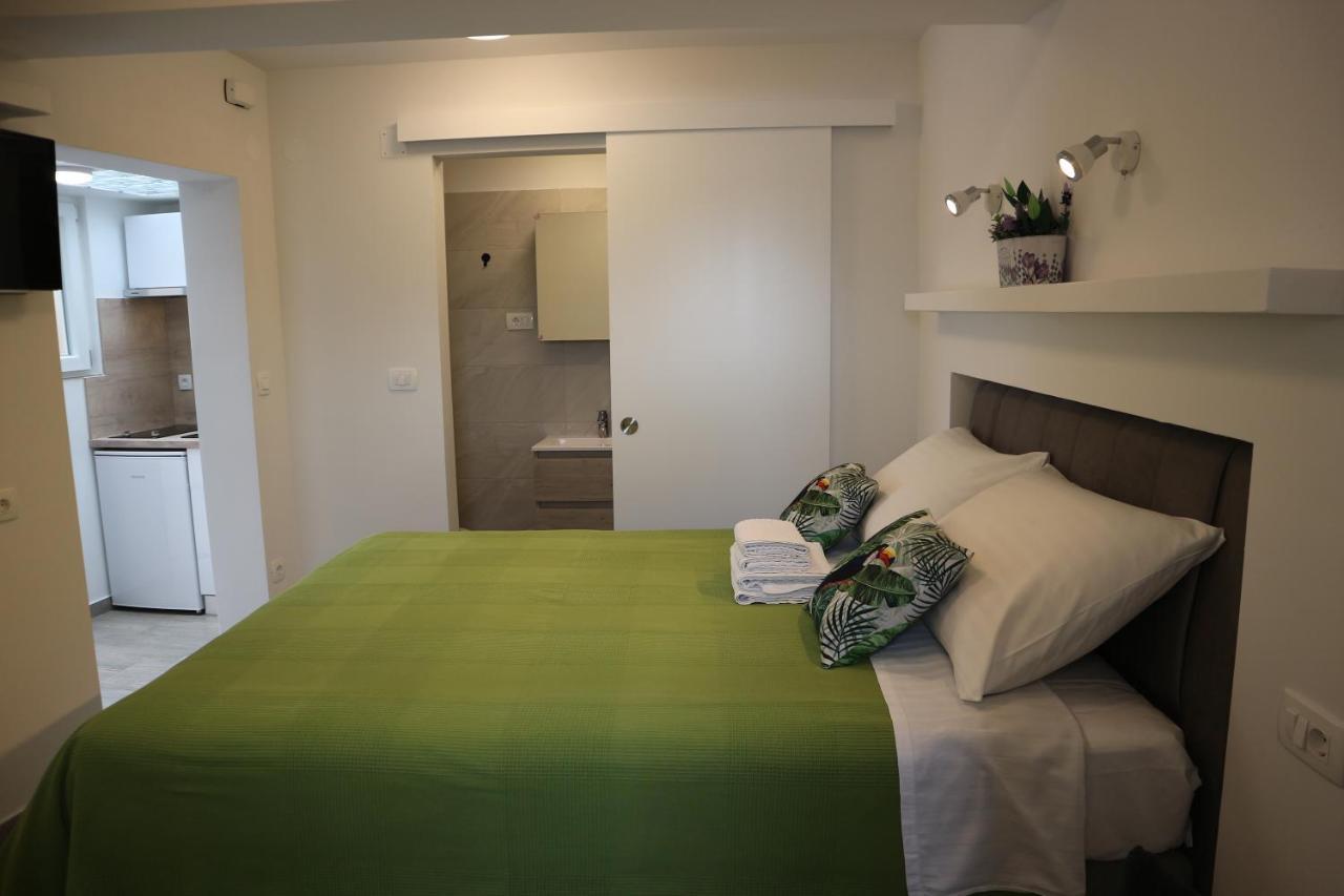 Apartments Komel I أوباتيا المظهر الخارجي الصورة