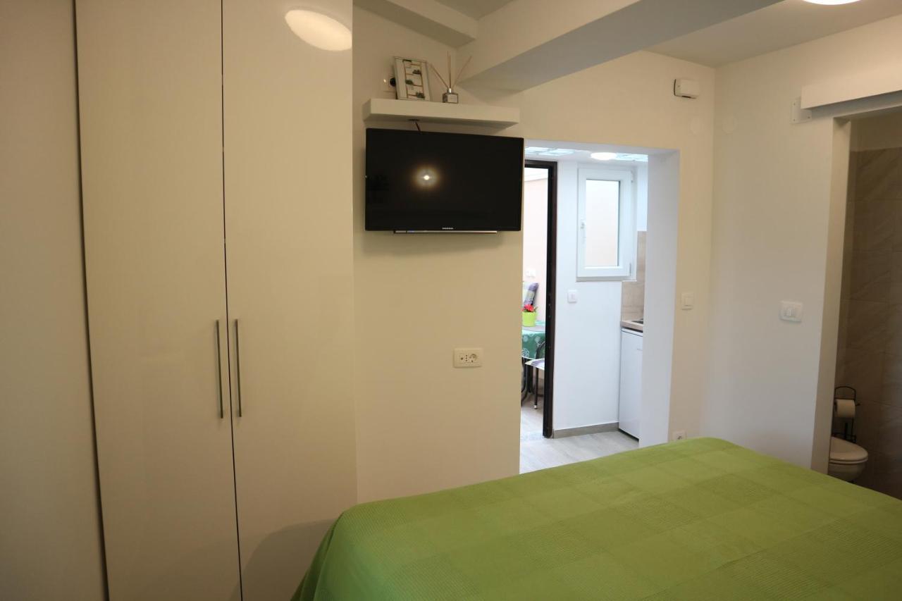 Apartments Komel I أوباتيا المظهر الخارجي الصورة