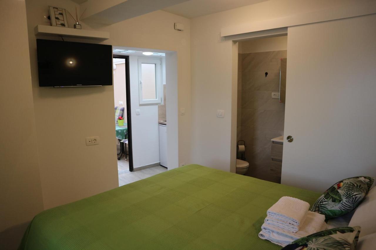 Apartments Komel I أوباتيا المظهر الخارجي الصورة